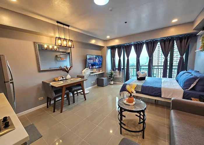 Ashley's Chamber At Soho Across Shangrila Mall Apartamento