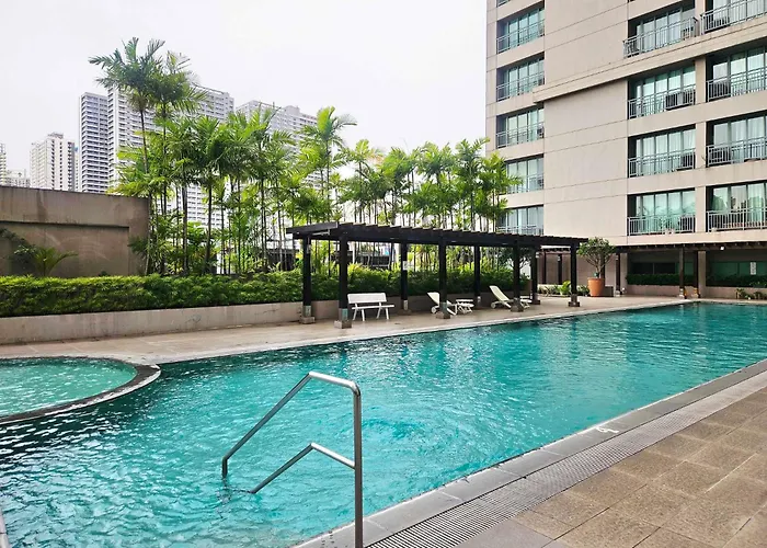 Ashley's Chamber At Soho Across Shangrila Mall Manila